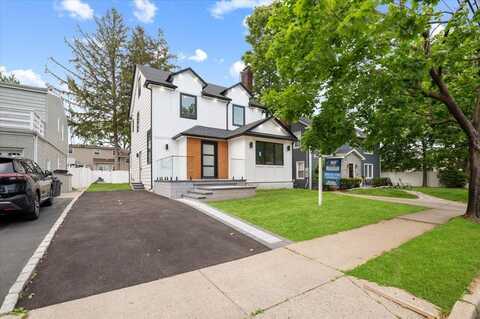 670 Emerson Street, Woodmere, NY 11598