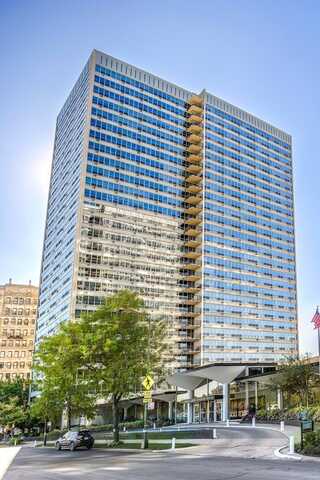 3550 N Lake Shore Drive, Chicago, IL 60657