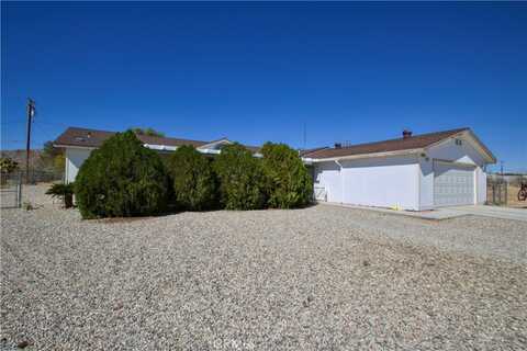 4742 Avenida La Mirada, Joshua Tree, CA 92252