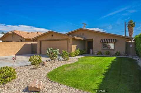 51550 Avenida Mendoza, La Quinta, CA 92253