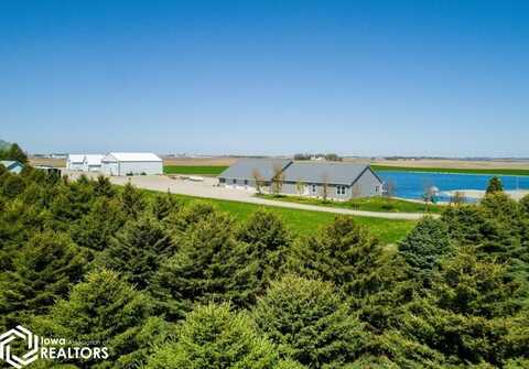940 250th Street, Sheffield, IA 50475