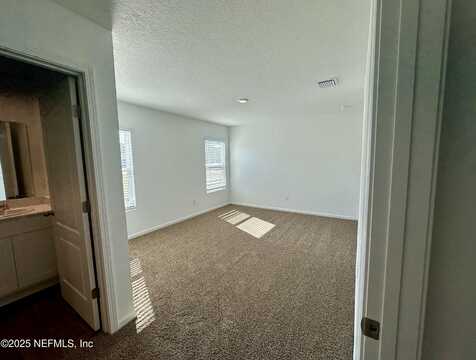9 RED OAK Place, Palm Coast, FL 32164