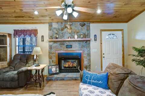 659 Hwy 175, Hayesville, NC 28904