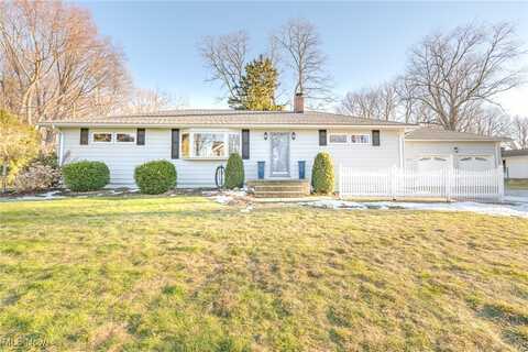 2597 Springlake Boulevard, Painesville, OH 44077