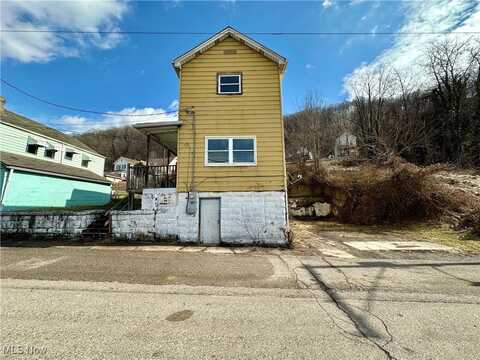 546 Rose Street, Follansbee, WV 26037