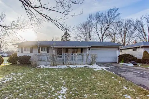 360 Russell Avenue, Cortland, OH 44410