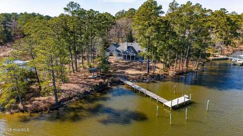 50 Windy Court, Oriental, NC 28571