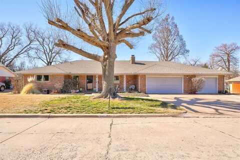 713 Kingston Drive, Yukon, OK 73099