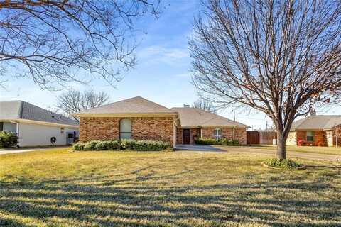 2309 Farrington Lane, Hurst, TX 76054