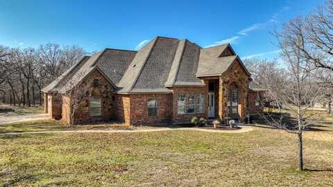 216 S Natural Springs Lane, Azle, TX 76020