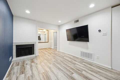 4044 Buena Vista Street, Dallas, TX 75204