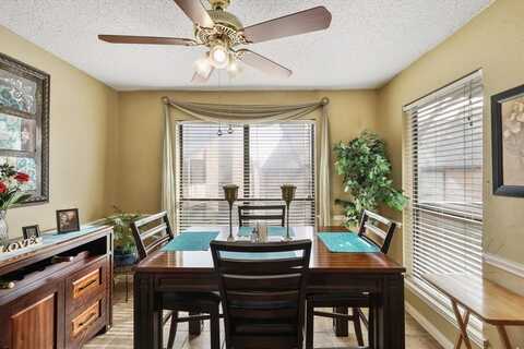 2107 Horizon Trail, Arlington, TX 76011