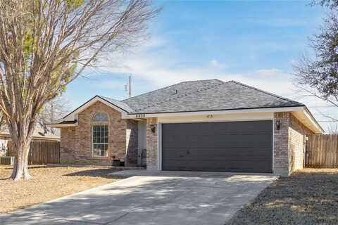 4408 Brookdale Drive, Brownwood, TX 76801