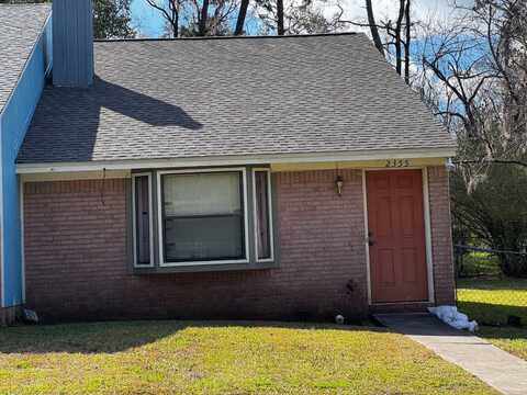 2355 Tina Dr, Tallahassee, FL 32301