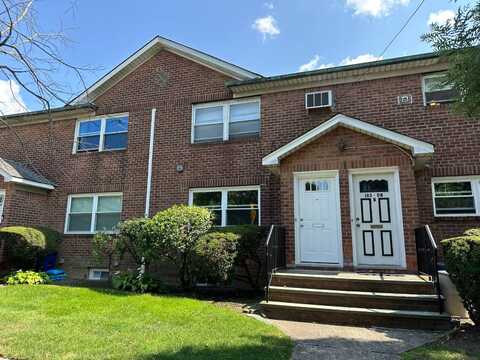 183-08A 58 Ave, Fresh Meadows, NY 11365