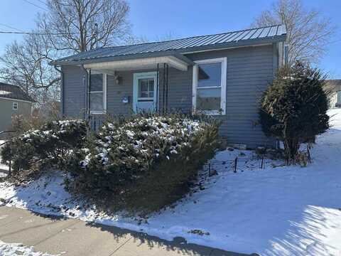 616 OAK Street, Muscatine, IA 52761