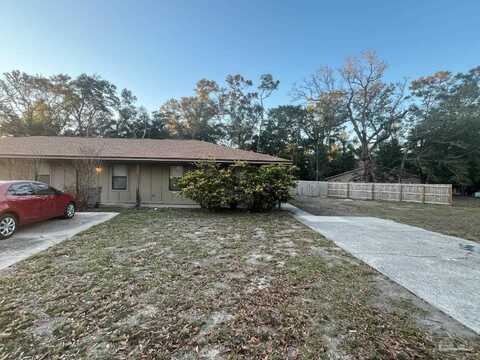 7817 Deborah Dr, Pensacola, FL 32514