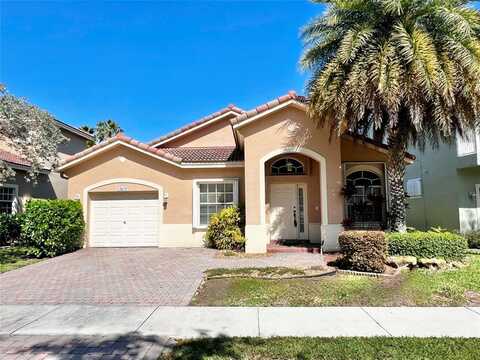 12625 NW 7th Ct, Coral Springs, FL 33071