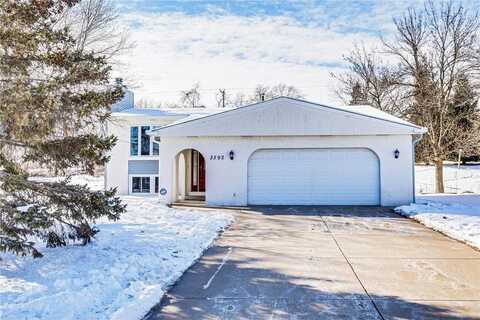 3592 Glen Oaks Avenue, White Bear Lake, MN 55110