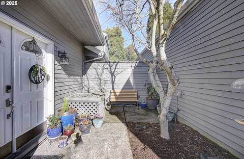 16 GREENRIDGE CT, Lake Oswego, OR 97035