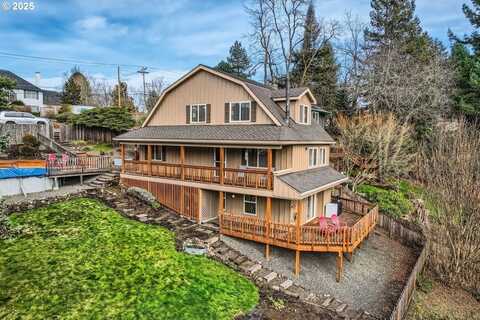 1285 WILLAMETTE FALLS DR, West Linn, OR 97068