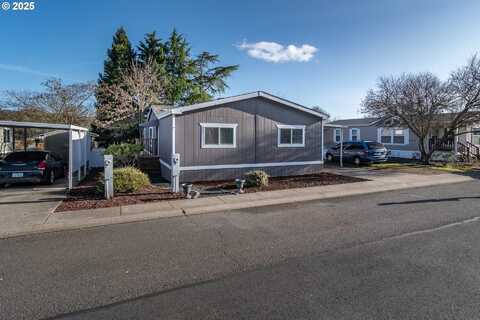 134 OWYHEE LN, Roseburg, OR 97471