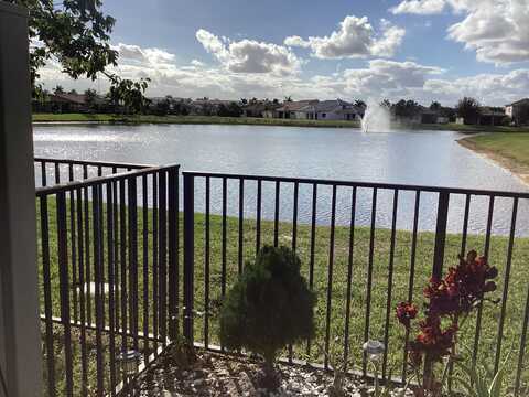 4615 San Fratello Circle, Lake Worth, FL 33467