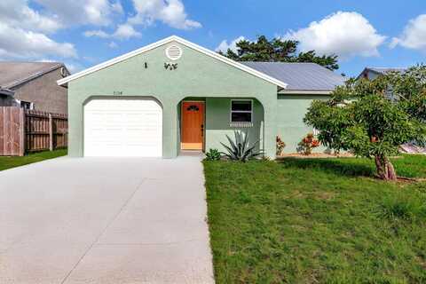 5914 SE Mitzi Lane, Stuart, FL 34997