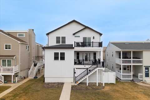 235 S 35th Street, Brigantine, NJ 08203