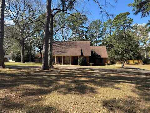 1608 Dogwood Dr, Bainbridge, GA 39819