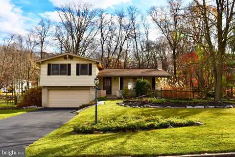 2565 MARTIN ROAD, WILLOW GROVE, PA 19090