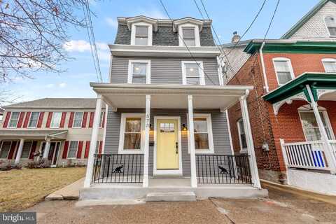 573 BATH STREET, BRISTOL, PA 19007