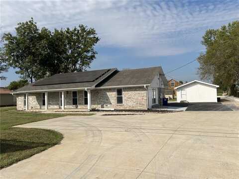 2902 N 2nd ST, Rogers, AR 72756