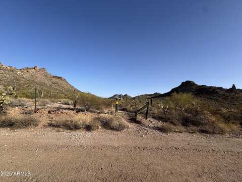 493 W MCDOWELL Boulevard, Apache Junction, AZ 85120