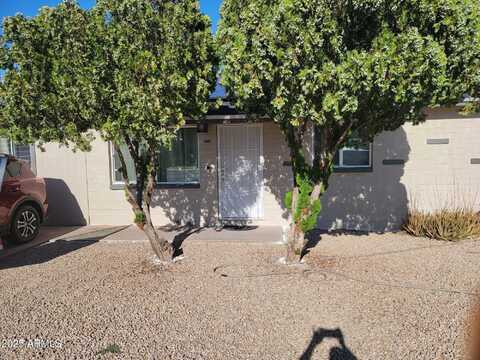 6717 N 53RD Avenue, Glendale, AZ 85301