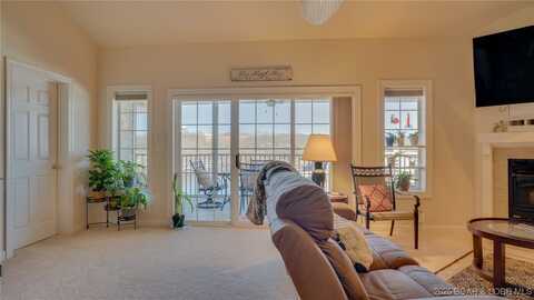 68 Lighthouse Road unit: 511, Lake Ozark, MO 65049