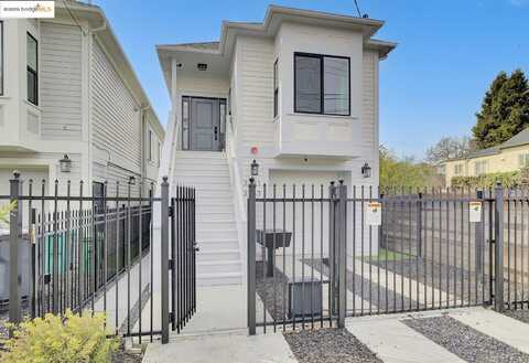 3231 Hannah St, Oakland, CA 94608