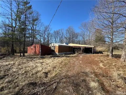 1932 S Garrison Chapel Road, Bloomington, IN 47403