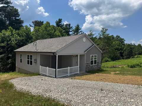 342 Elm Street, New Straitsville, OH 43766