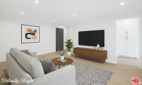 960 Larrabee St, West Hollywood, CA 90069