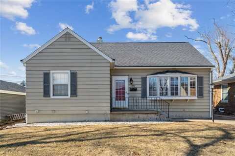 344 19th Street NW, Cedar Rapids, IA 52405