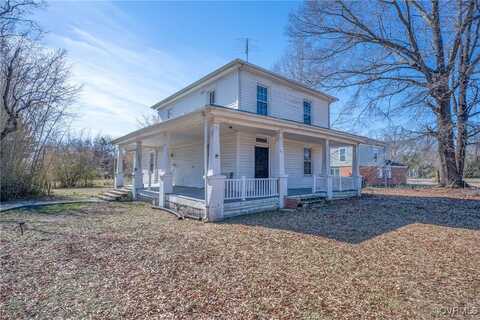 507 Nottoway Avenue, Blackstone, VA 23824