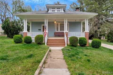206 First Avenue, Farmville, VA 23901