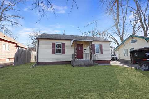 1719 E 22nd Street, Des Moines, IA 50317