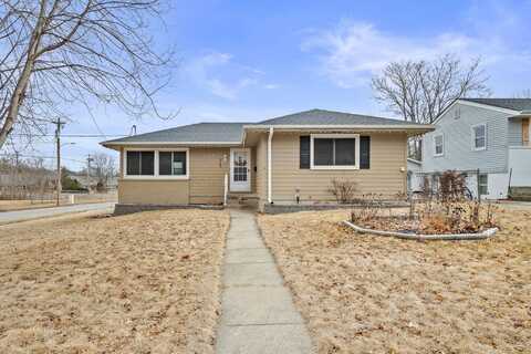 549 28th Street, West Des Moines, IA 50265
