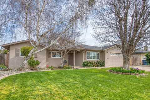 1658 George Avenue, Sanger, CA 93657