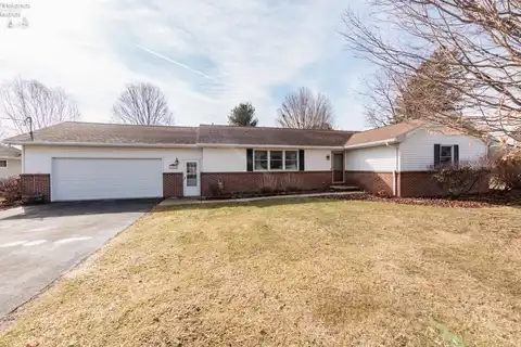 1541 W Cole Road, Fremont, OH 43420