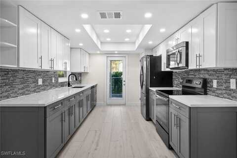 undefined, Fort Myers, FL 33905