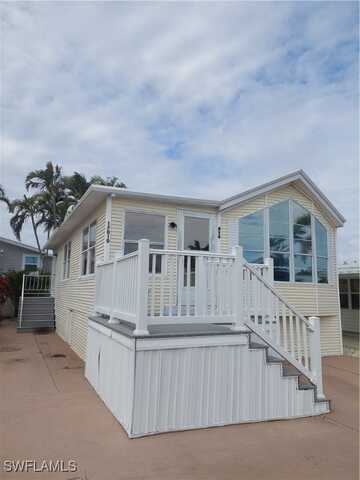 17010 Puppy Dog Drive, Fort Myers, FL 33908