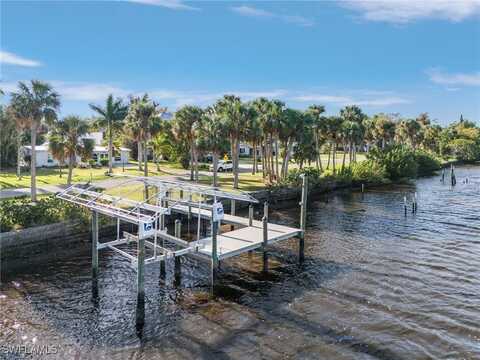 4826 E Riverside Drive, Fort Myers, FL 33905